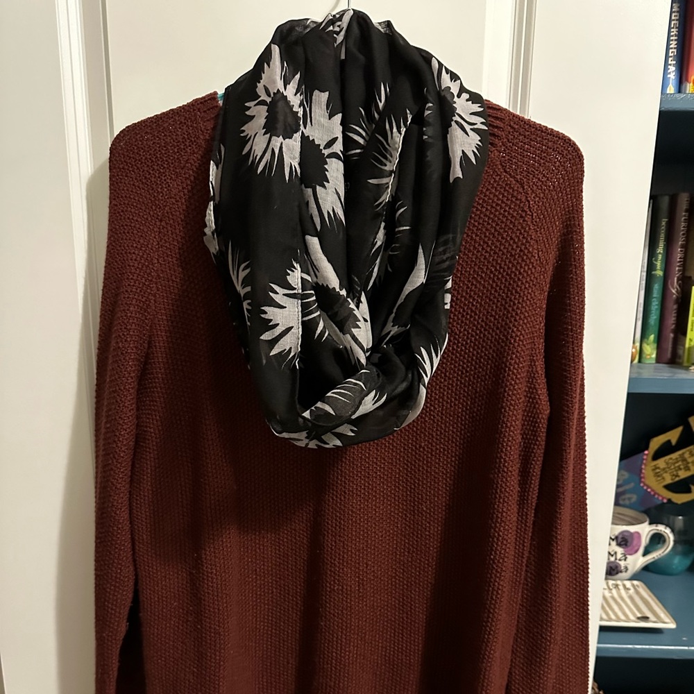 Black and White Floral Scarf